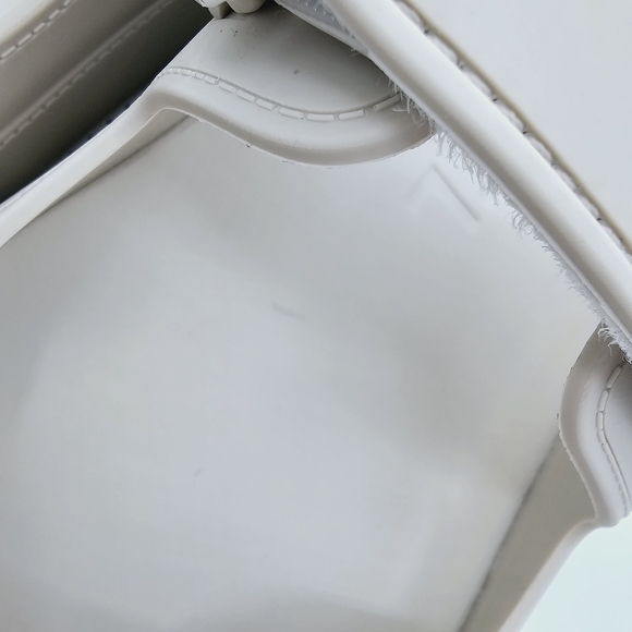 Chanel Cream Ivory Sandals size 38 - Picture 10 of 15